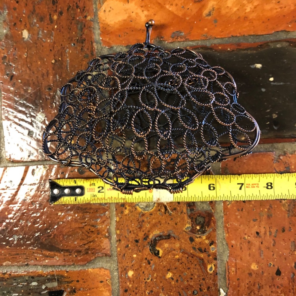 Seashell clutch - Picture 6 of 7